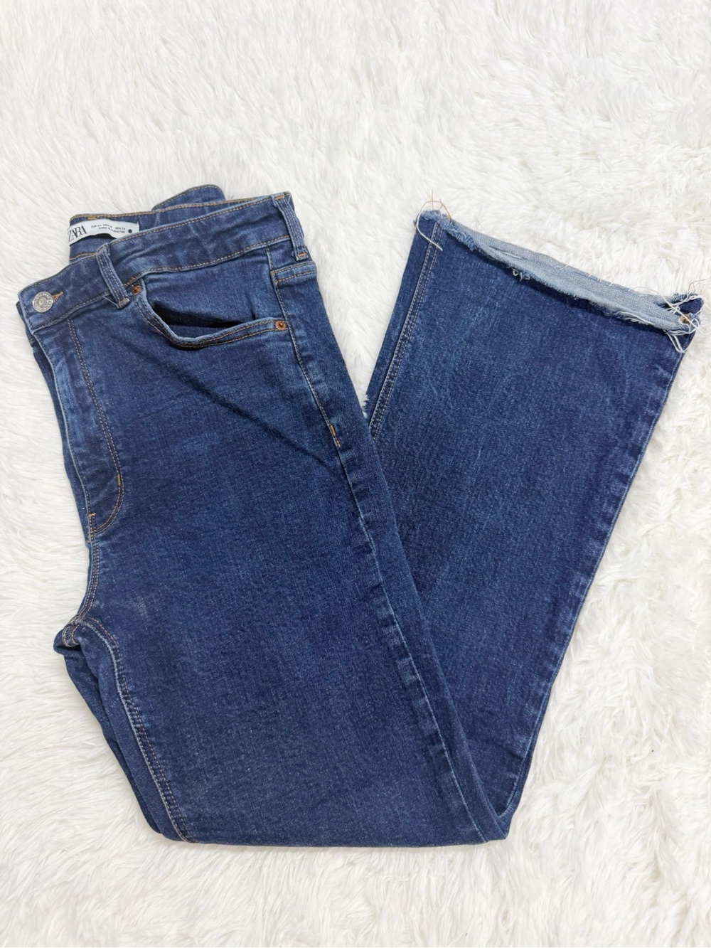 ZARA Flare Jeans Women’s Raw Hem Flare Jeans Size 12